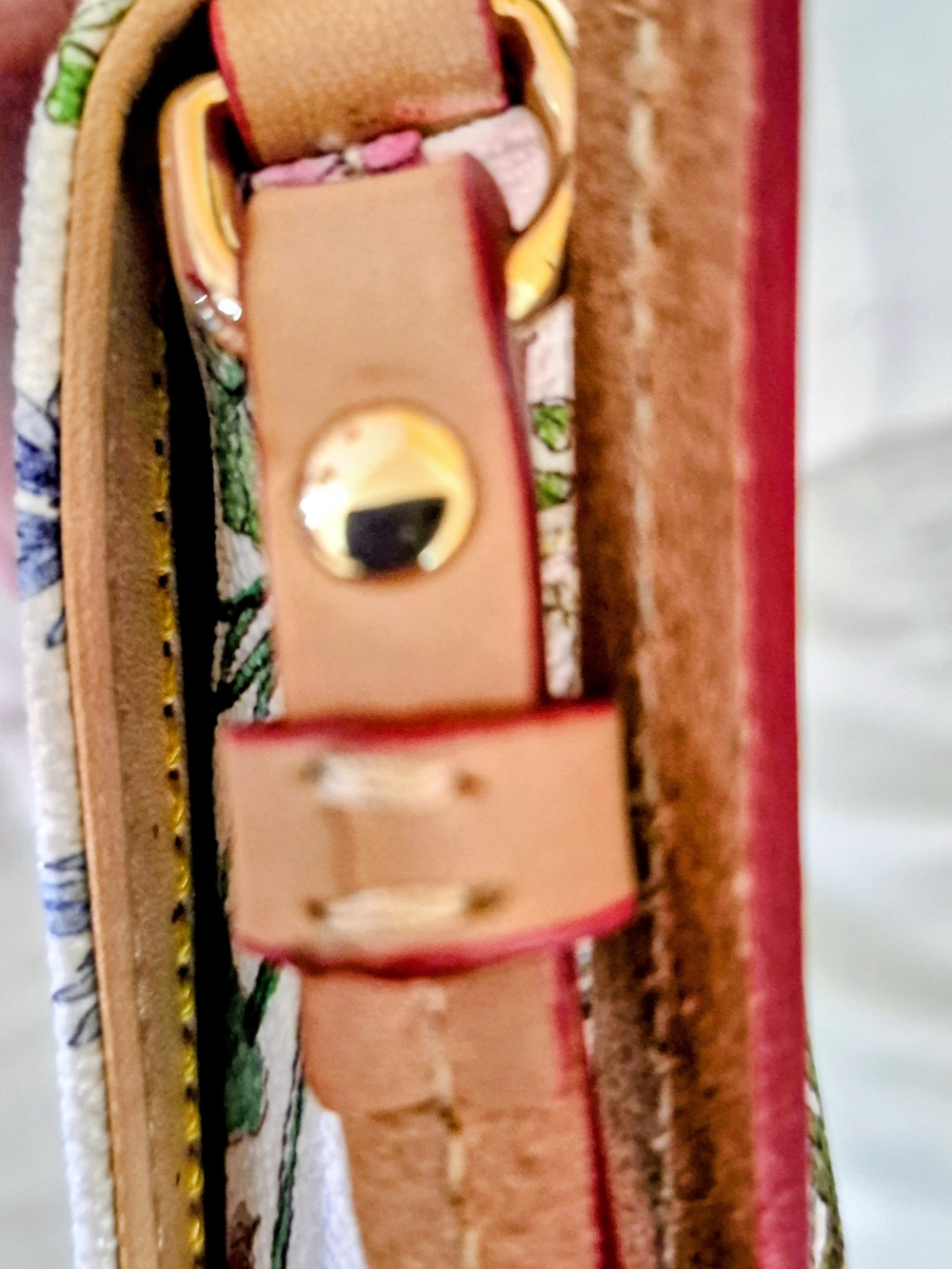 Dooney & Bourke White Floral Crossbody Bag - Picture 9 of 11